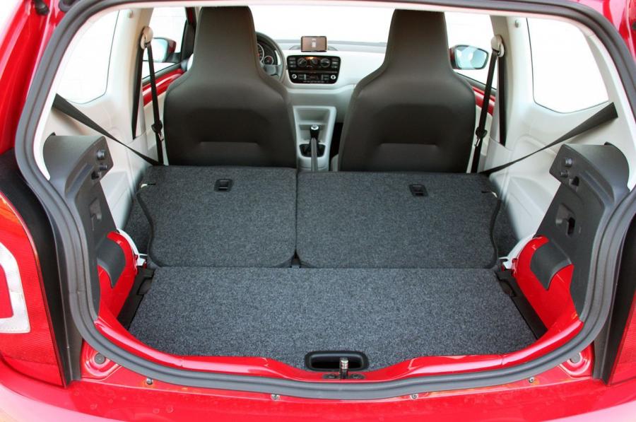  Volkswagen up! 2011 года  (фото 62 из 173)